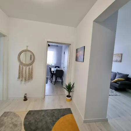 Ana&Patrick Friendlyapartment Oradea Exterior foto